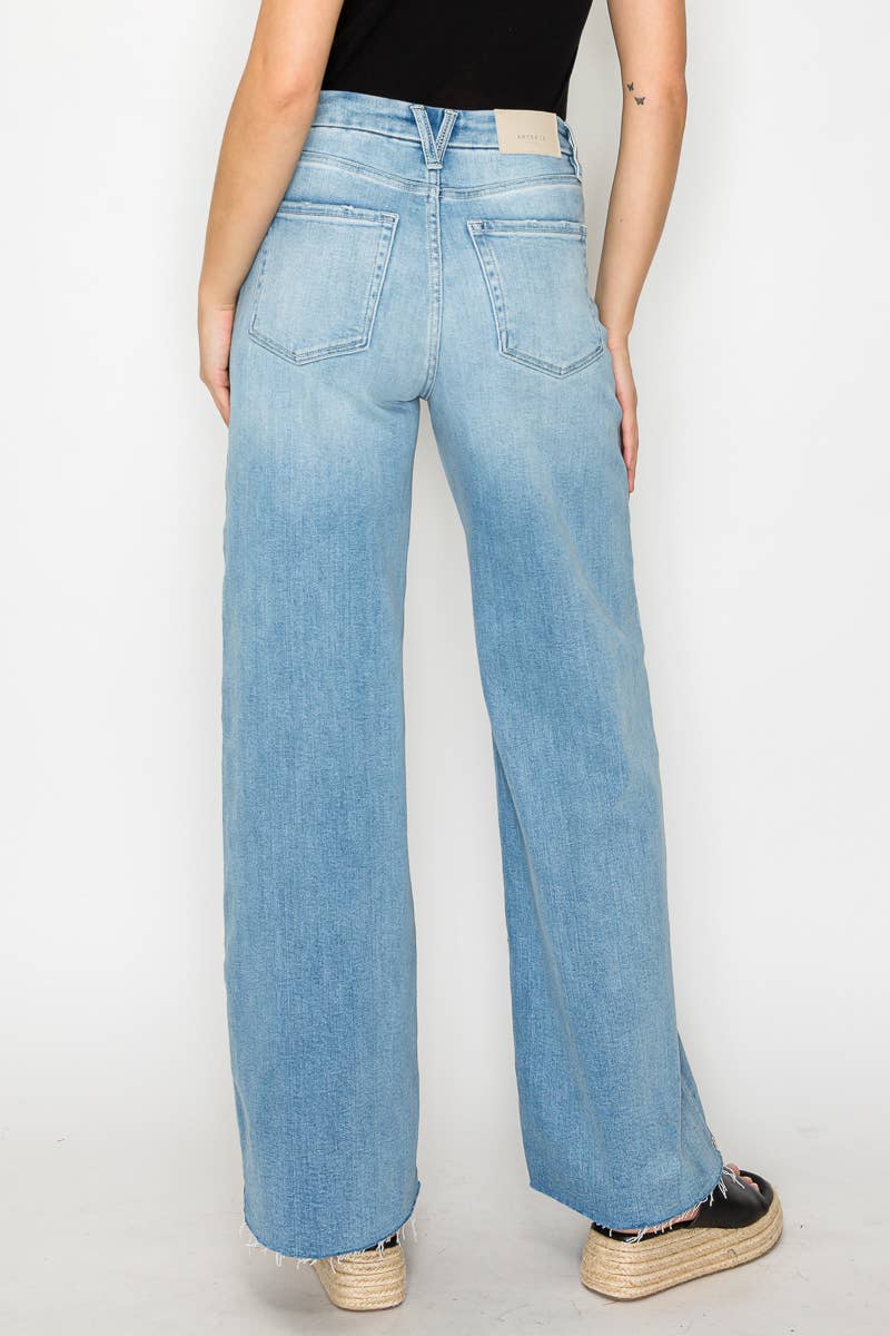 Front Hem Baggy Jean