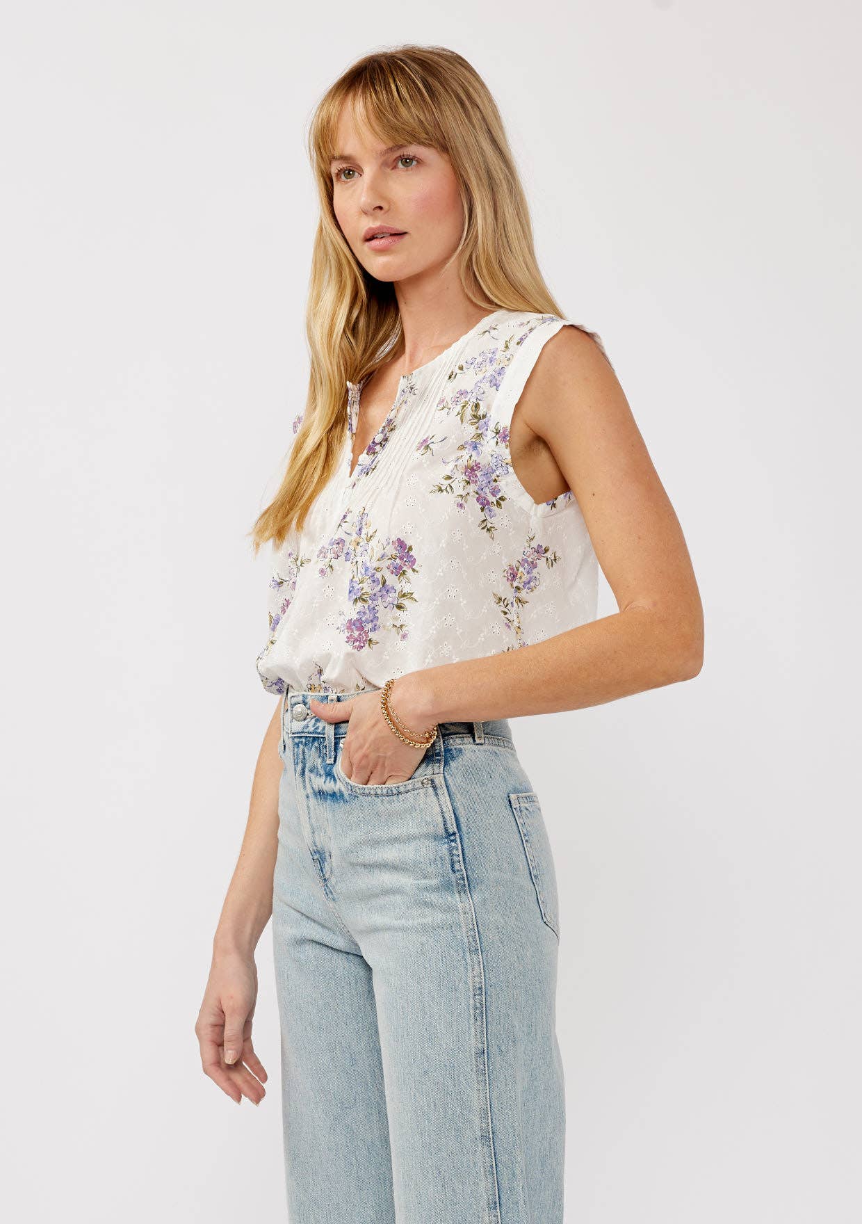 Eve's Button Tank