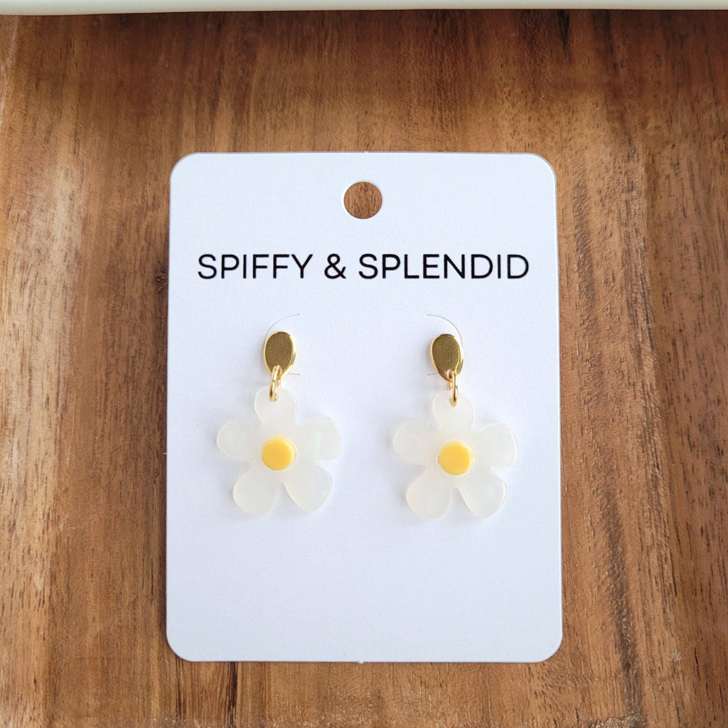 Dainty Daisy Earrings // Jewelry, Gift, Flower
