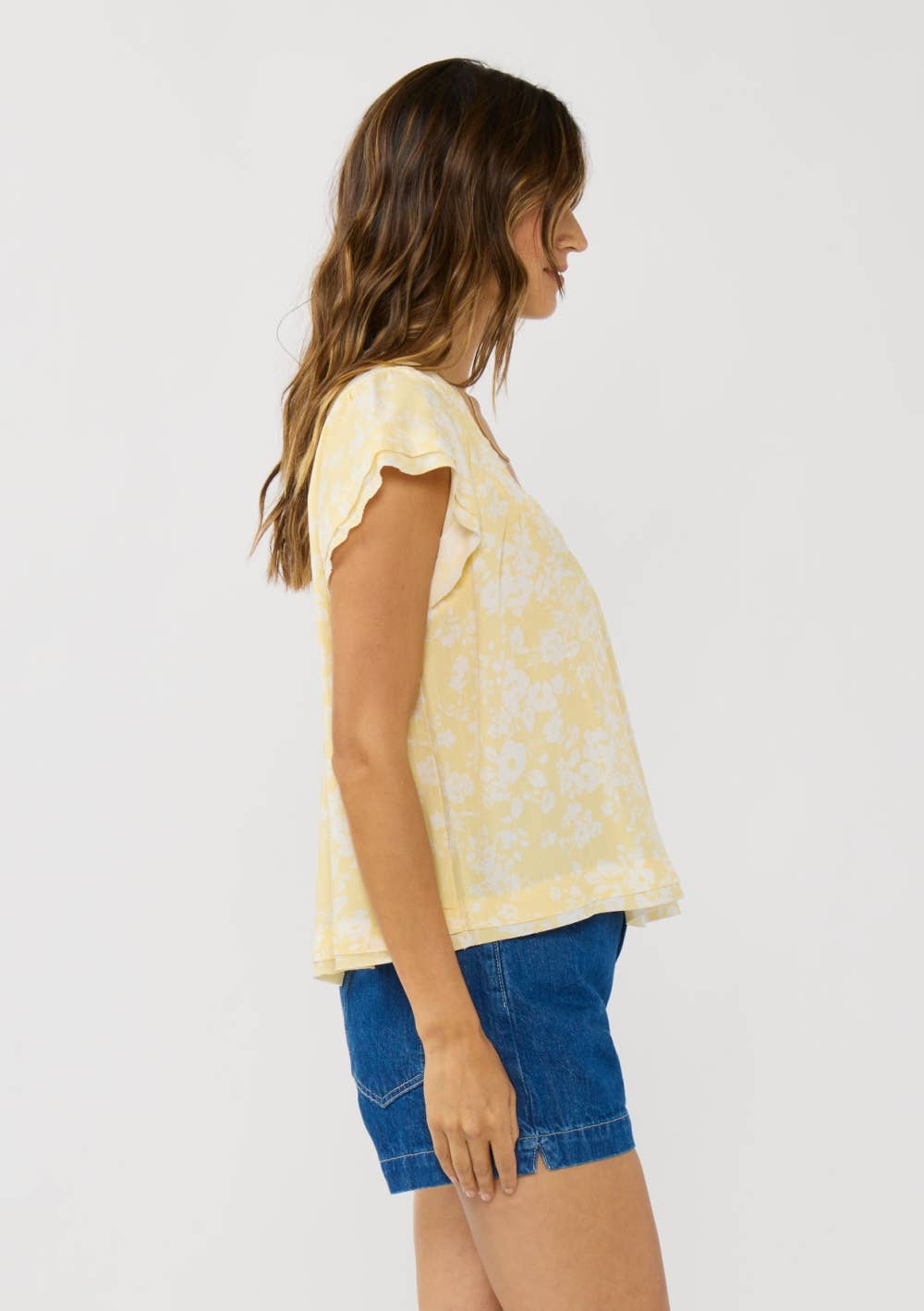 Tami Flutter Sleeve Top
