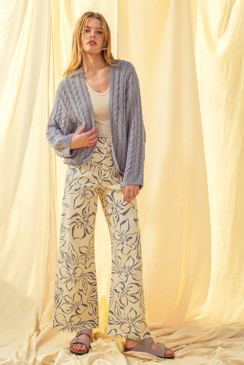 Light Weight Knitted Cardigan