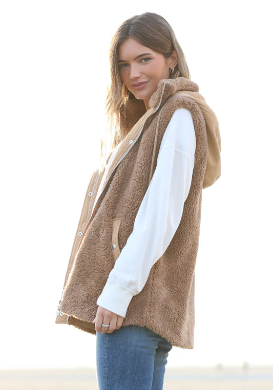 Weekend Sherpa Vest by Dylan