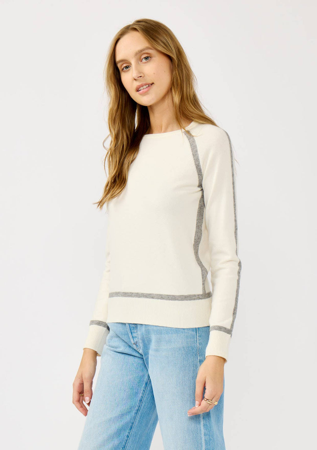 Black Contrast Crewneck Pullover