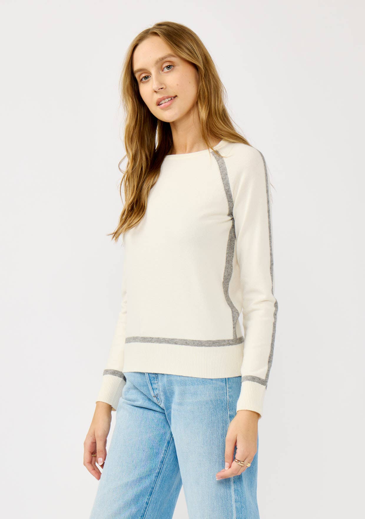 Black Contrast Crewneck Pullover