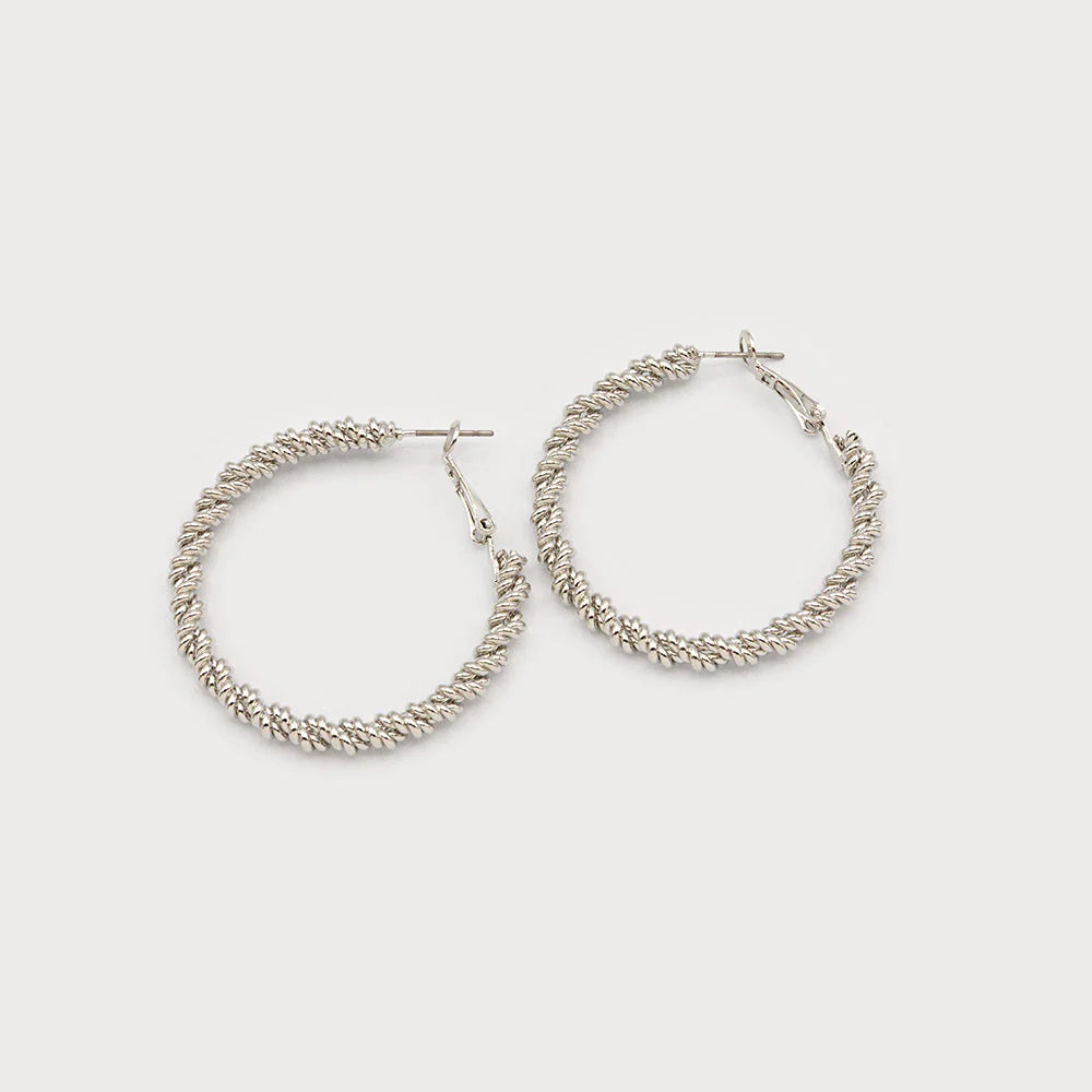 2765 Twisted Hoops
