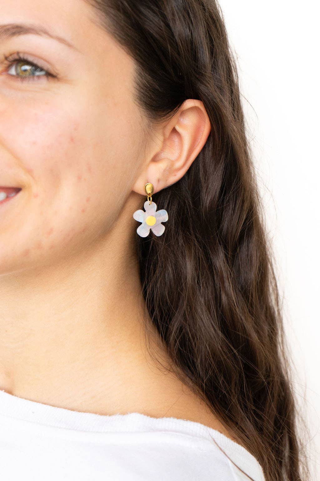 Dainty Daisy Earrings // Jewelry, Gift, Flower