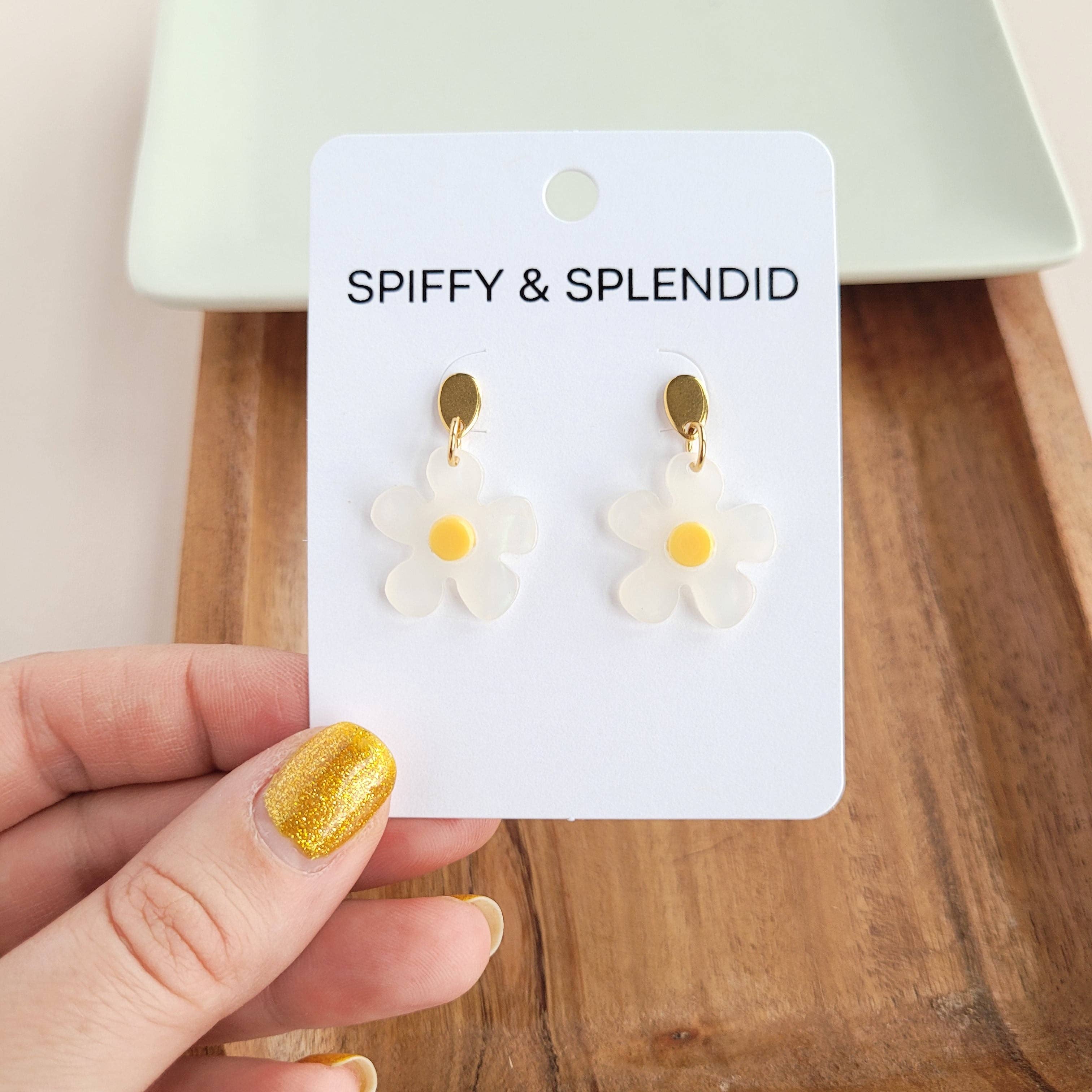 Dainty Daisy Earrings // Jewelry, Gift, Flower