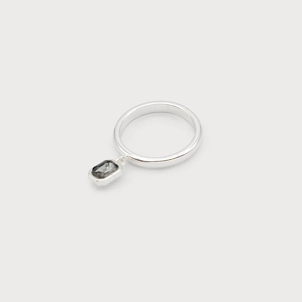 Caracol Small crystal charm ring