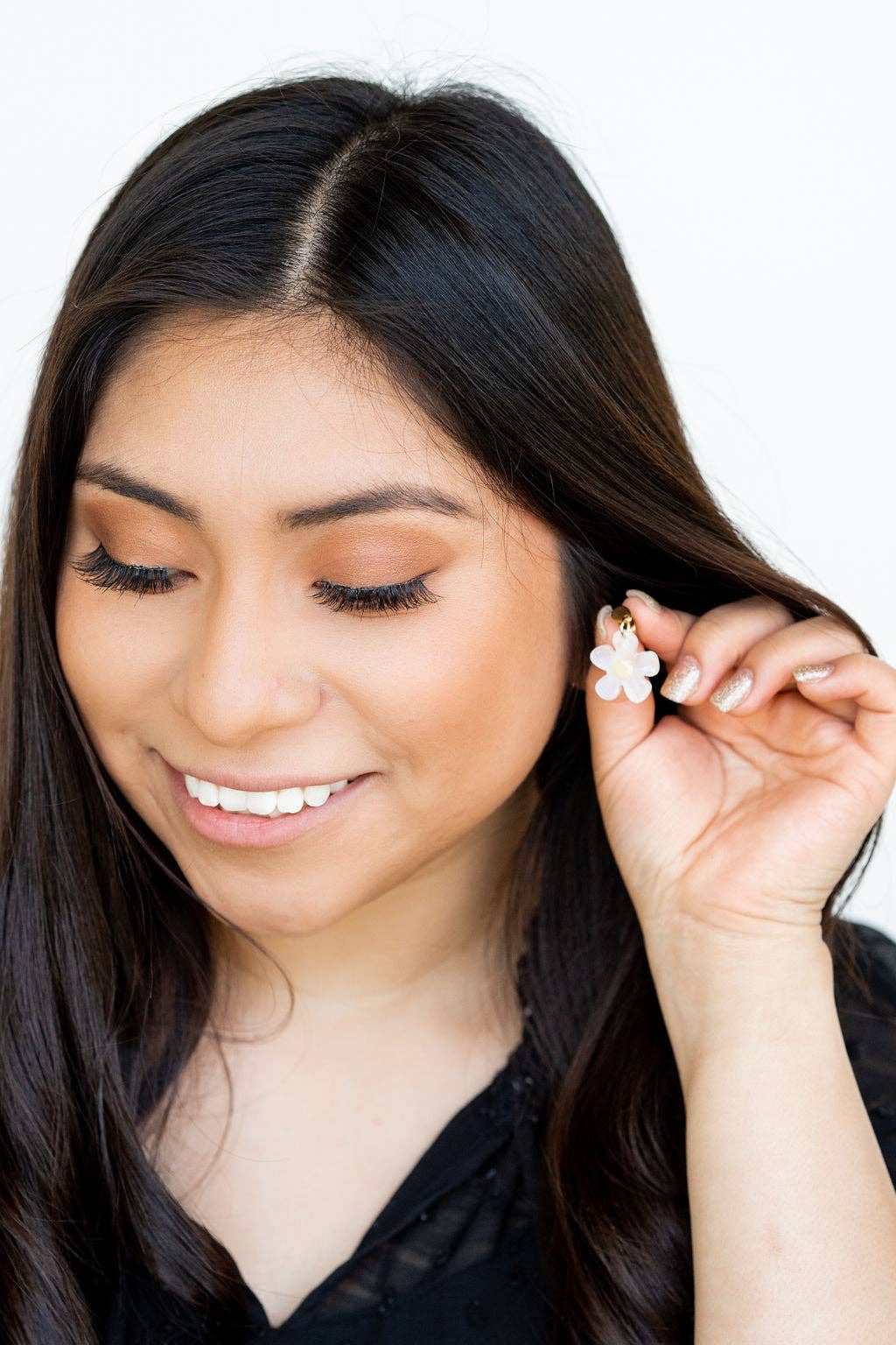 Dainty Daisy Earrings // Jewelry, Gift, Flower