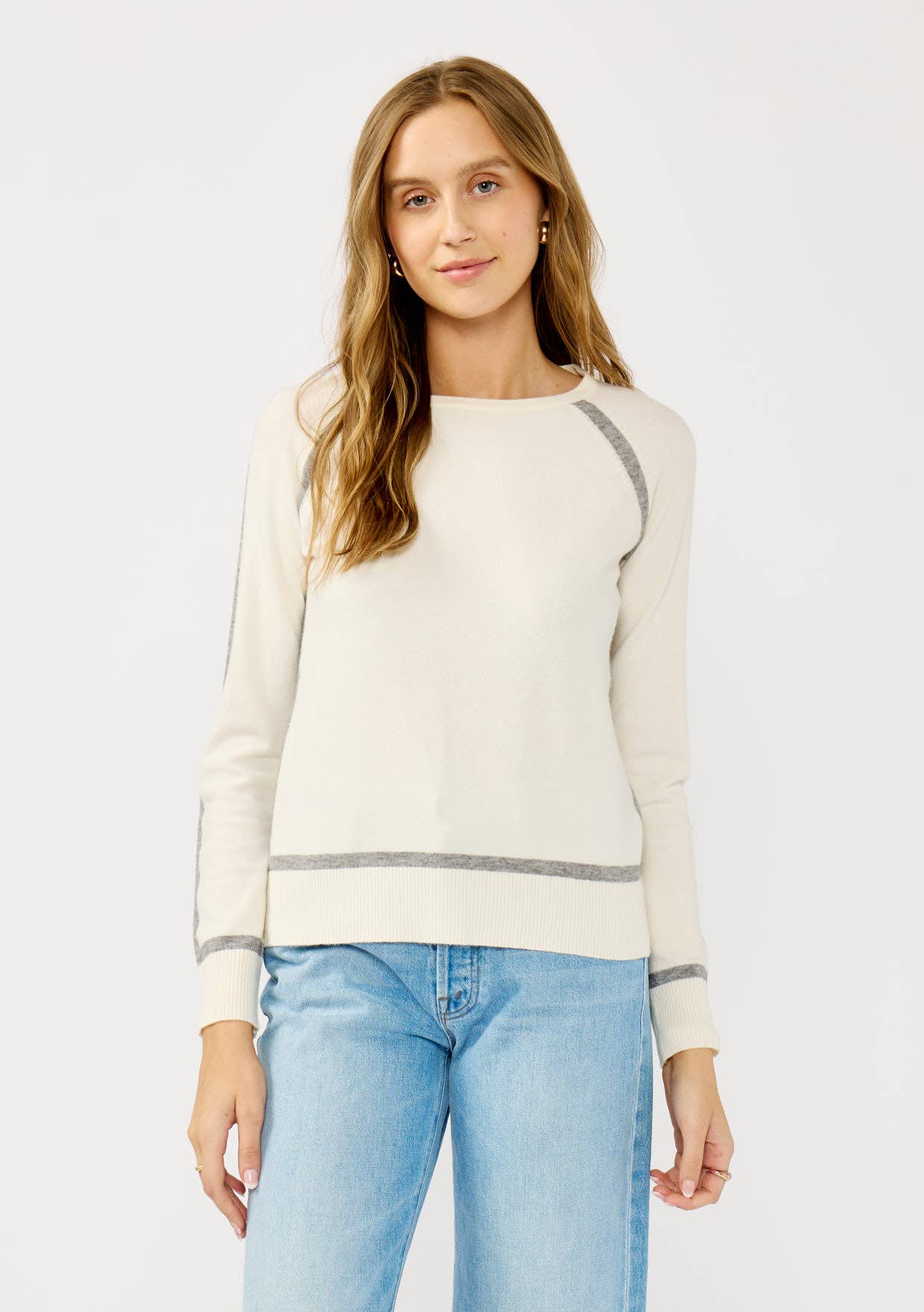 Black Contrast Crewneck Pullover