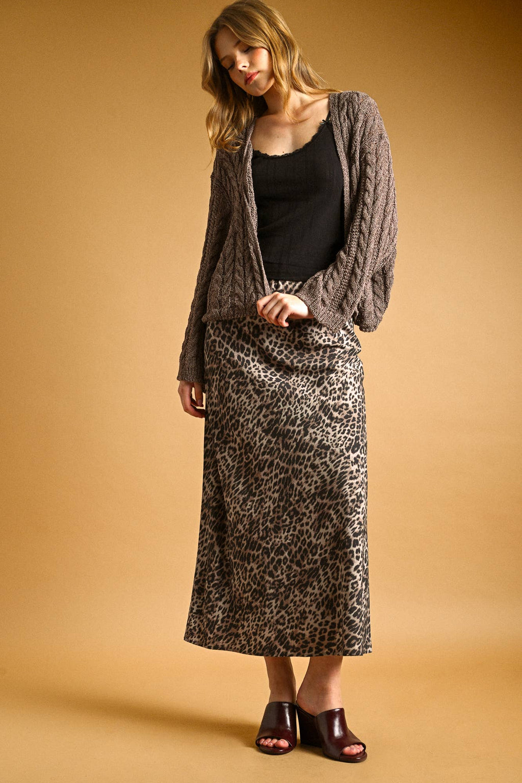 Light Weight Knitted Cardigan
