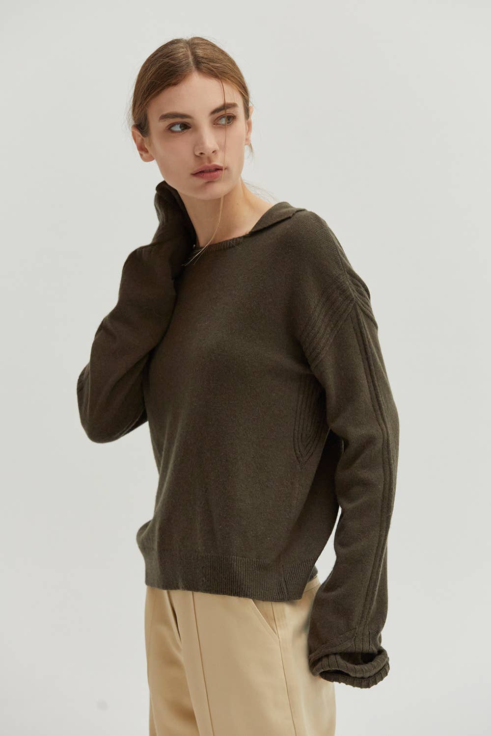 CT8877 - Maline Cashmere Softened Collared Sweater Top