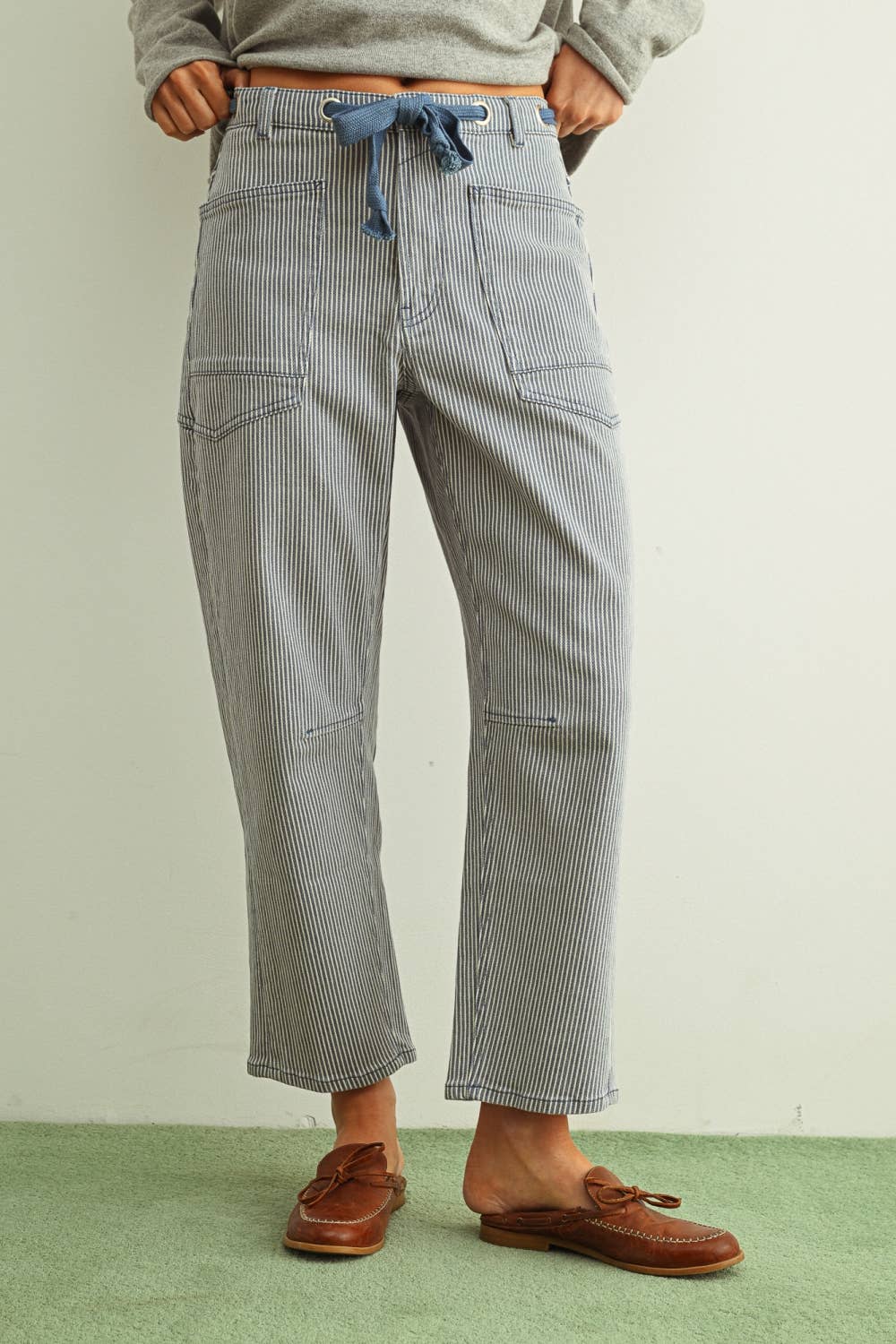 Barrel Pants with Belt