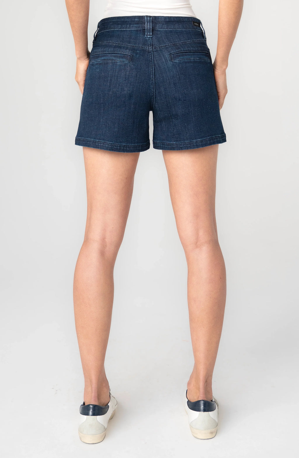 Vintage Short With Flap Front Pockets
