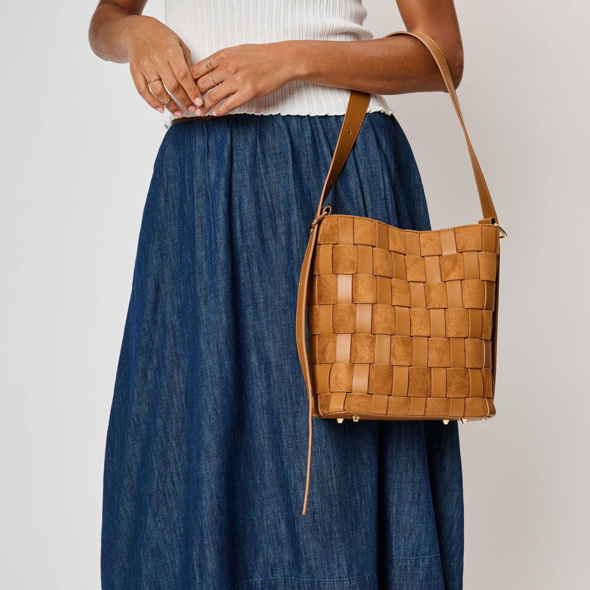 Naomi Bucket