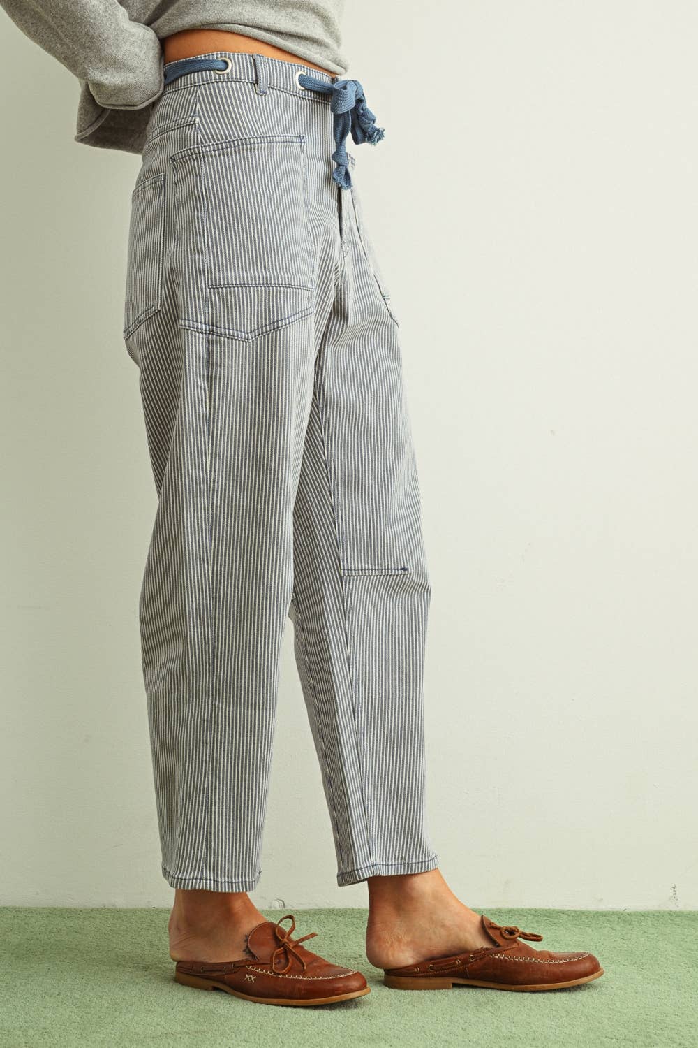 Barrel Pants with Belt