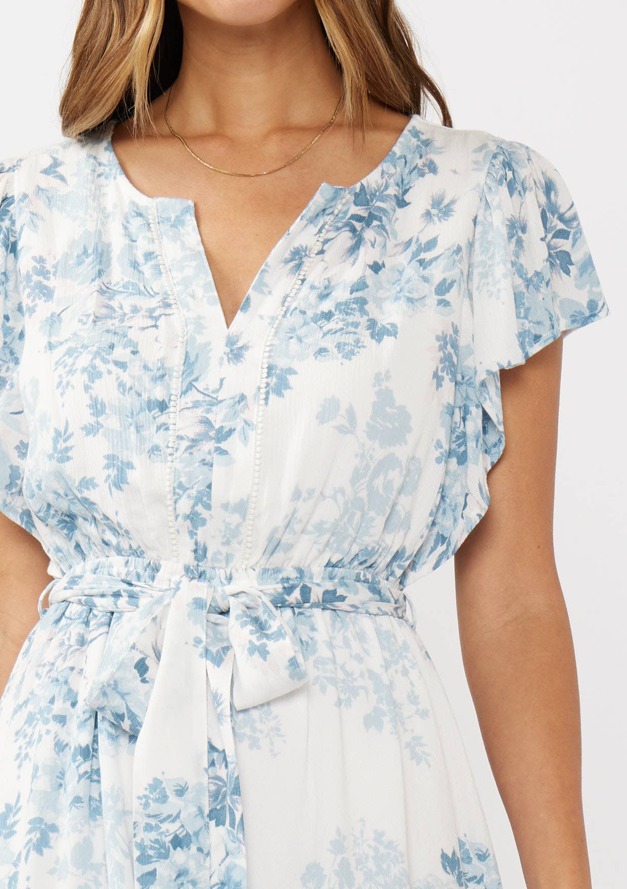 Sara Flutter Sleeve Dress